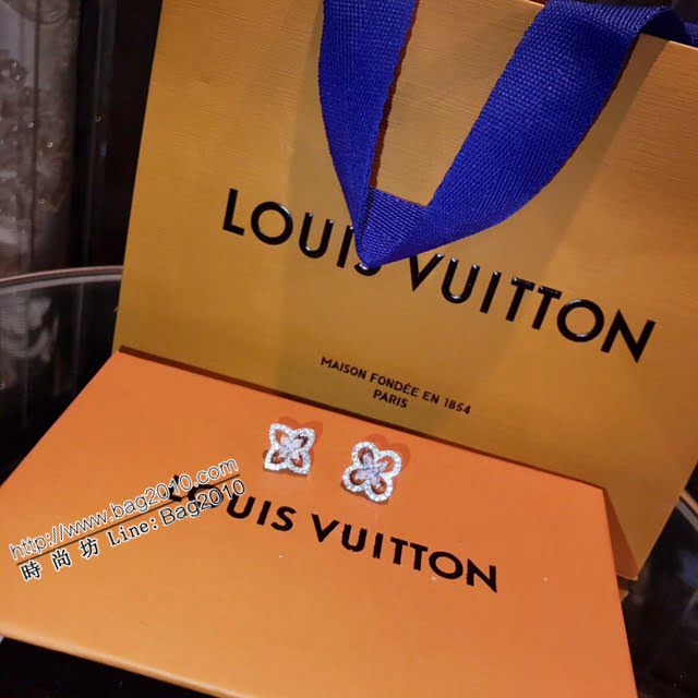 Louis Vuitton純銀飾品 路易威登高端精緻S925純銀銀色耳環耳飾 LV不對稱耳釘  zglv1884